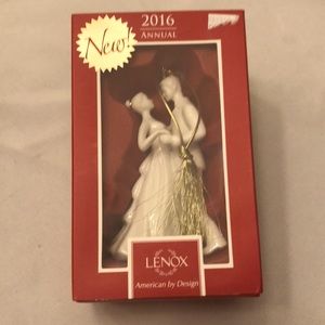 New in original box, Lenox 2016 Annual Bride and Groom Ornament.